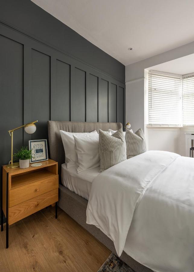 Large Luxury Solihull House - The Residence - Close To Nec - Sleeps 9 Esterno foto