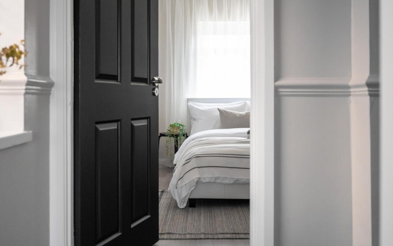 Large Luxury Solihull House - The Residence - Close To Nec - Sleeps 9 Esterno foto